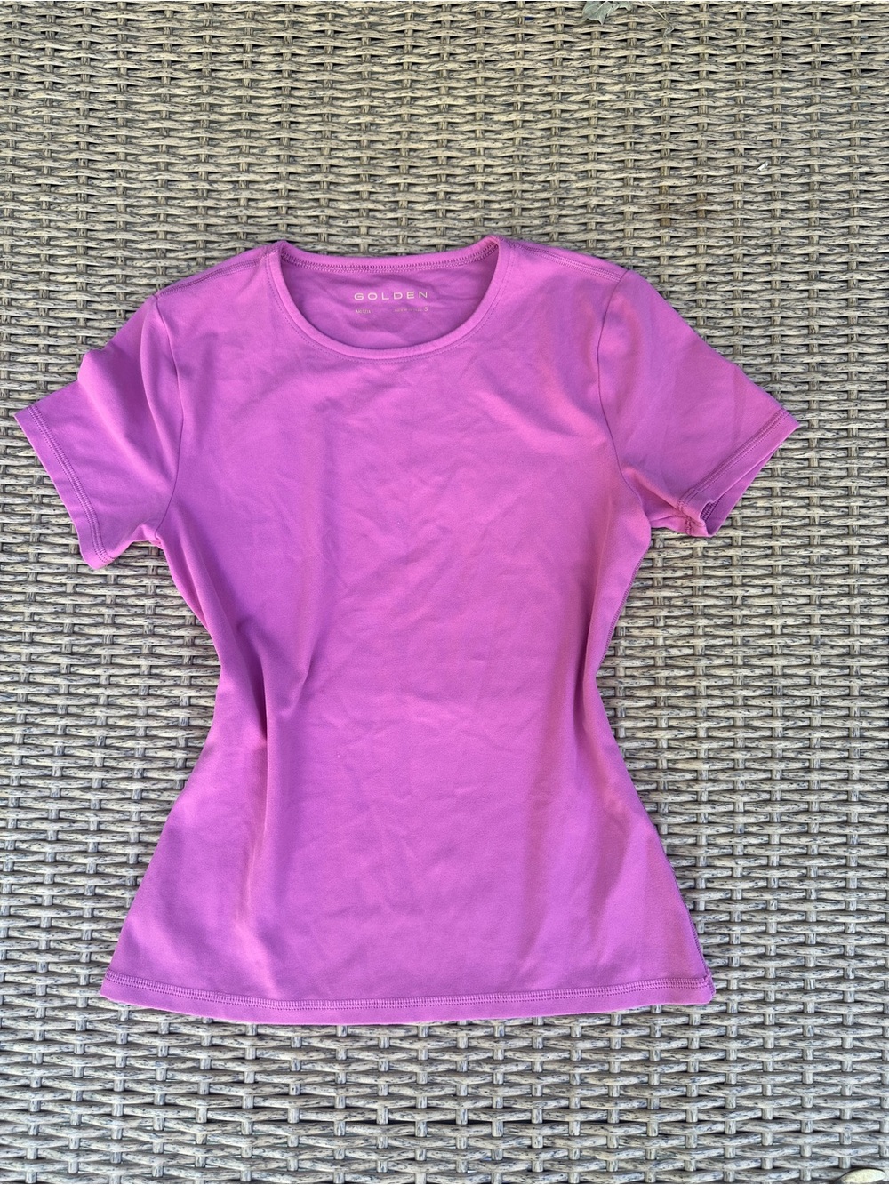 Aritzia golden line workout top